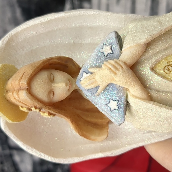 Enesco group Foundations Angel - Picture 8 of 10